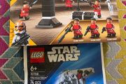 Lego Kamino training facility &amp; micro millennium falcon