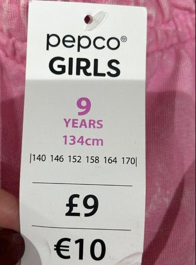 Brand New Girls Oversized Pink Joggers. Age UK 9 / EU 134 cm