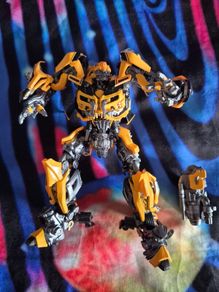 Revoltech Transformers Bumblebee Kaiyodo Yamaguchi Action Figure No.38