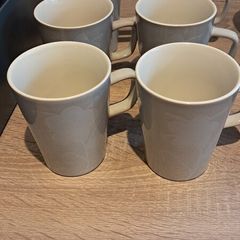 stomeware 6 mugs and 6 bowls