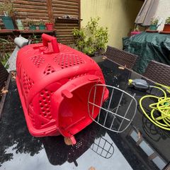 cat carrier