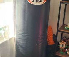 Freestanding punch bag