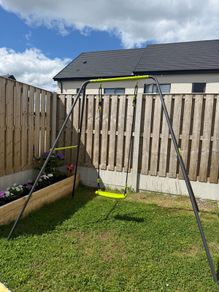 kids swing
