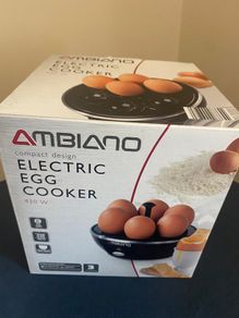 Electric egg cooker