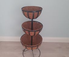 Tiered garden basket planter