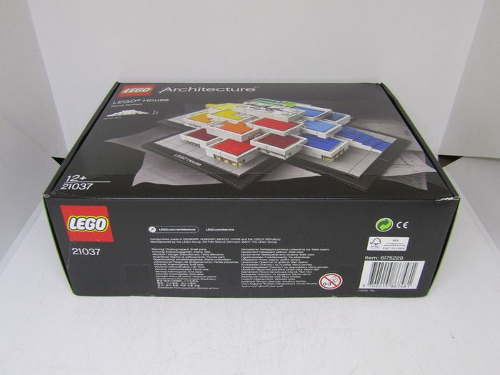 Lego House 21037 Signed By Stuart Harris The Lego House Head Designer Executive Billund Exclusive Brand New Sealed And Exclusively Signed By Stuart Harris Himself The Lego House Head Design Executive Very rare to have this set signed exclusively by Stuar