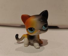 Littlest Pet Shop Short Hair Calico Cat #106