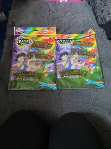 kids colouring set