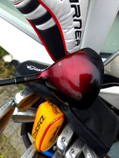 Set of Taylormade Golf Clubs offering