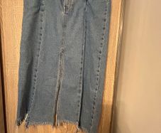 Zara skirt size L