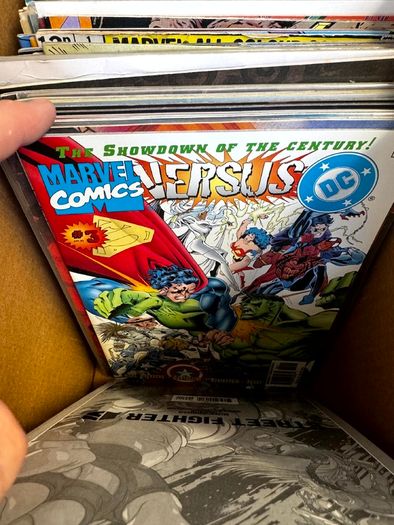 DC, Marvel Long Comic Box w 290 comics for Sale
