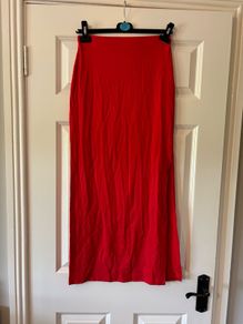 Skirt . Red Bershka long skirt