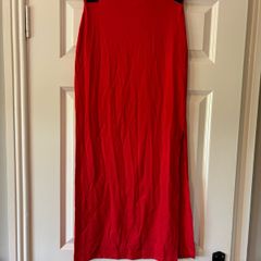 Skirt . Red Bershka long skirt