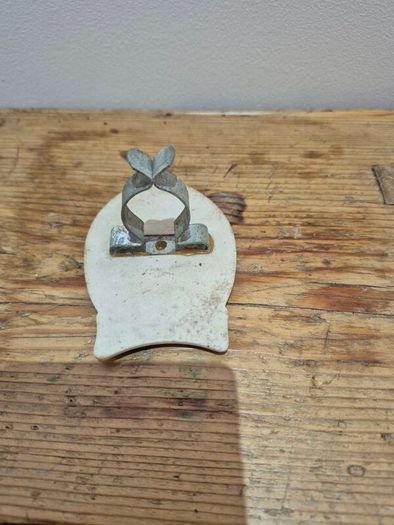 vintage Greene King Abbot Ale brewery badge