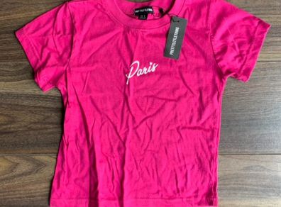 Slogan Paris Pretty Little Thing T-shirt: Small or suit girls/teenager