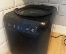 Kompo food composter