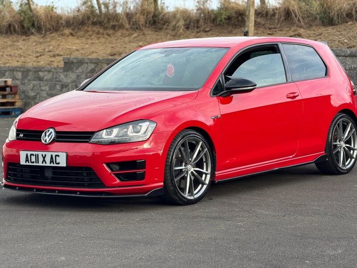 2015 Volkswagen Golf R
