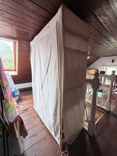 Free Wardrobe