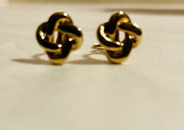 Vintage Gold Tone Earrings