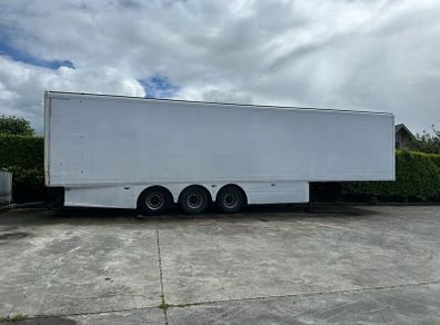 Artic Trailer