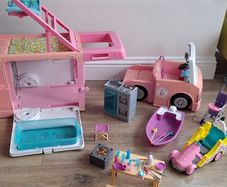 Barbie Camper Van