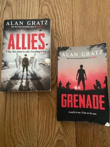 Alan Gratz bundle