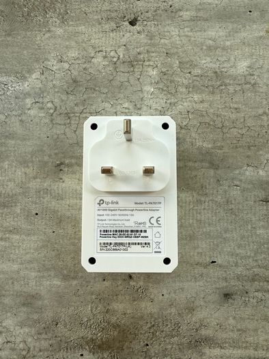 TP Link AV1000 Gigabit Passthrough Powerline