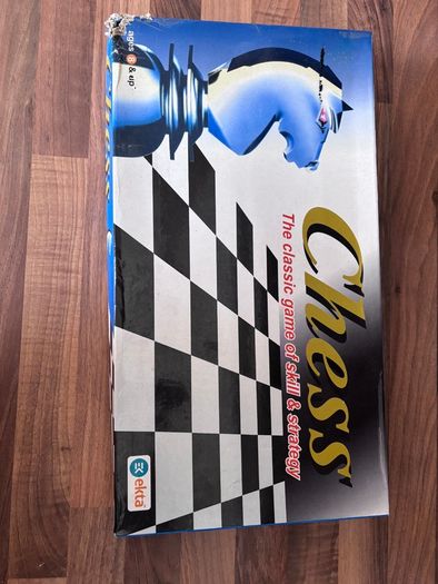 Ekta Chess board game