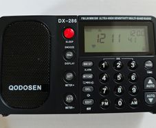 Qodosen DX286 LW/SW/MW/FM Radio and accessories set