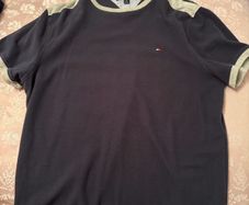 Tommy Hilfiger t shirt