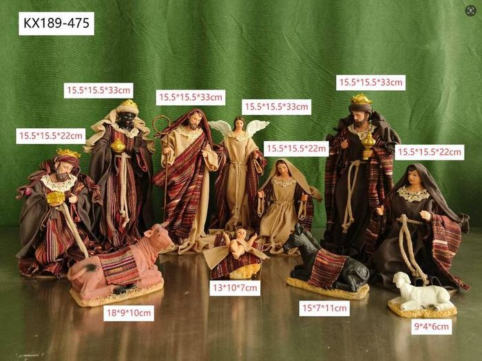 Large Beautiful Nativity Set.