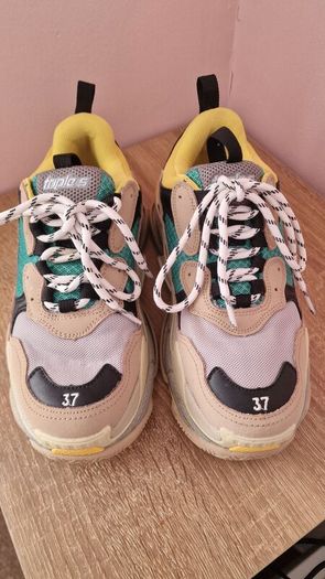 Balenciaga Triple s trainers