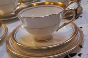 Aynsley Elizabeth tea trio