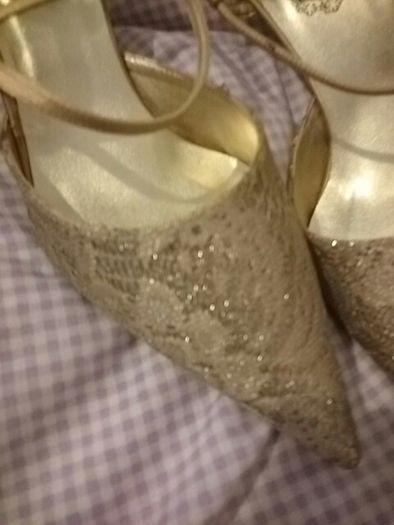 Marian gold sandals size 38 - brand new