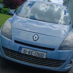 2010 Renault Grand Scenic