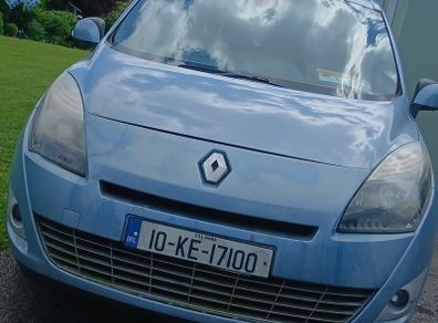 2010 Renault Grand Scenic
