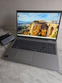 DELL Latitude 5550