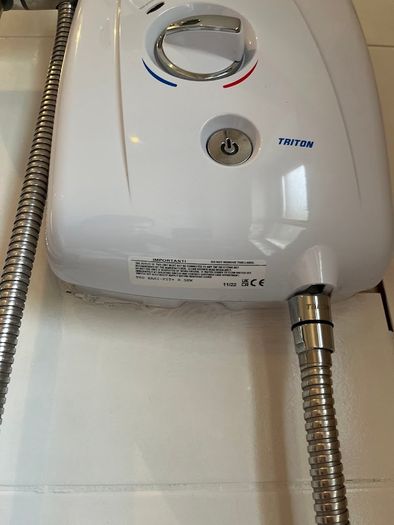 Triton T80 Easi-Fit + 8.5kW Electric Shower
