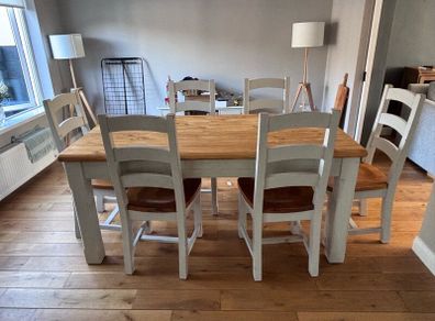 Solid Redwood pine kitchen table 6 chairs