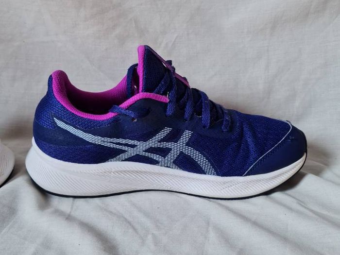 asics patriot 13 Size 5.5 eu 39.5 purple in excellent condition
