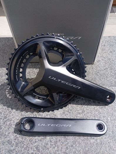 Shimano Ultegra FC-R8100 Crankset - 2x12-speed - black