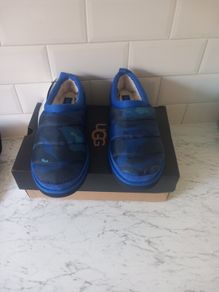 UGG Mens slippers brand new