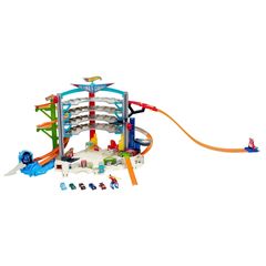 2015 Hotwheels Ultimate Garage Playset