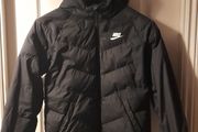 Boys Nike jacket.......BARGAIN