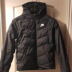 Boys Nike jacket.......BARGAIN