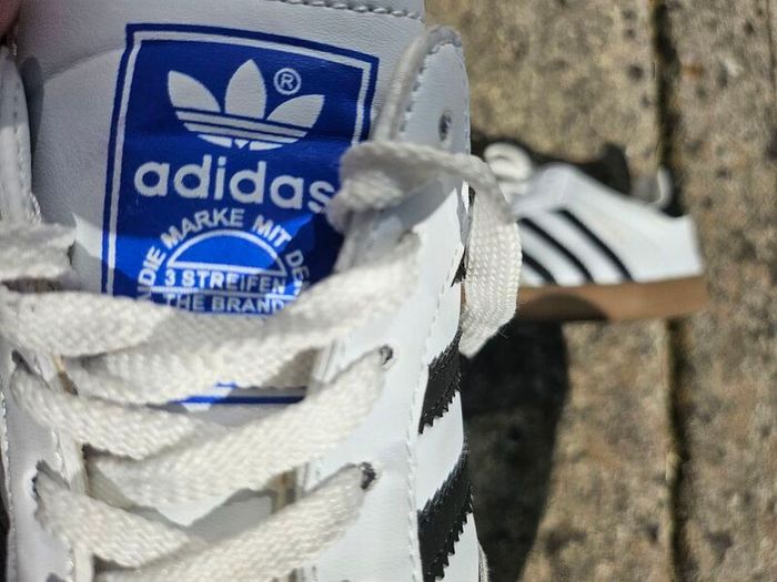 Adidas Samba size 6