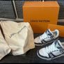 Louis Vuitton trainers Image 4