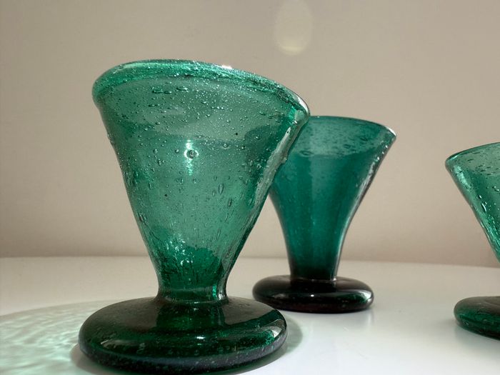 Vintage 1960s Emerald Green Controlled Bubble Glass - Cordial Glasses (Set of 3)