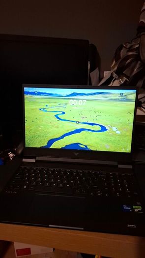HP Victus Gaming Laptop Windows 11