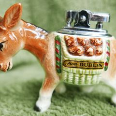 Vintage 1960s  Donkey Dublin Table Lighter (in working order)